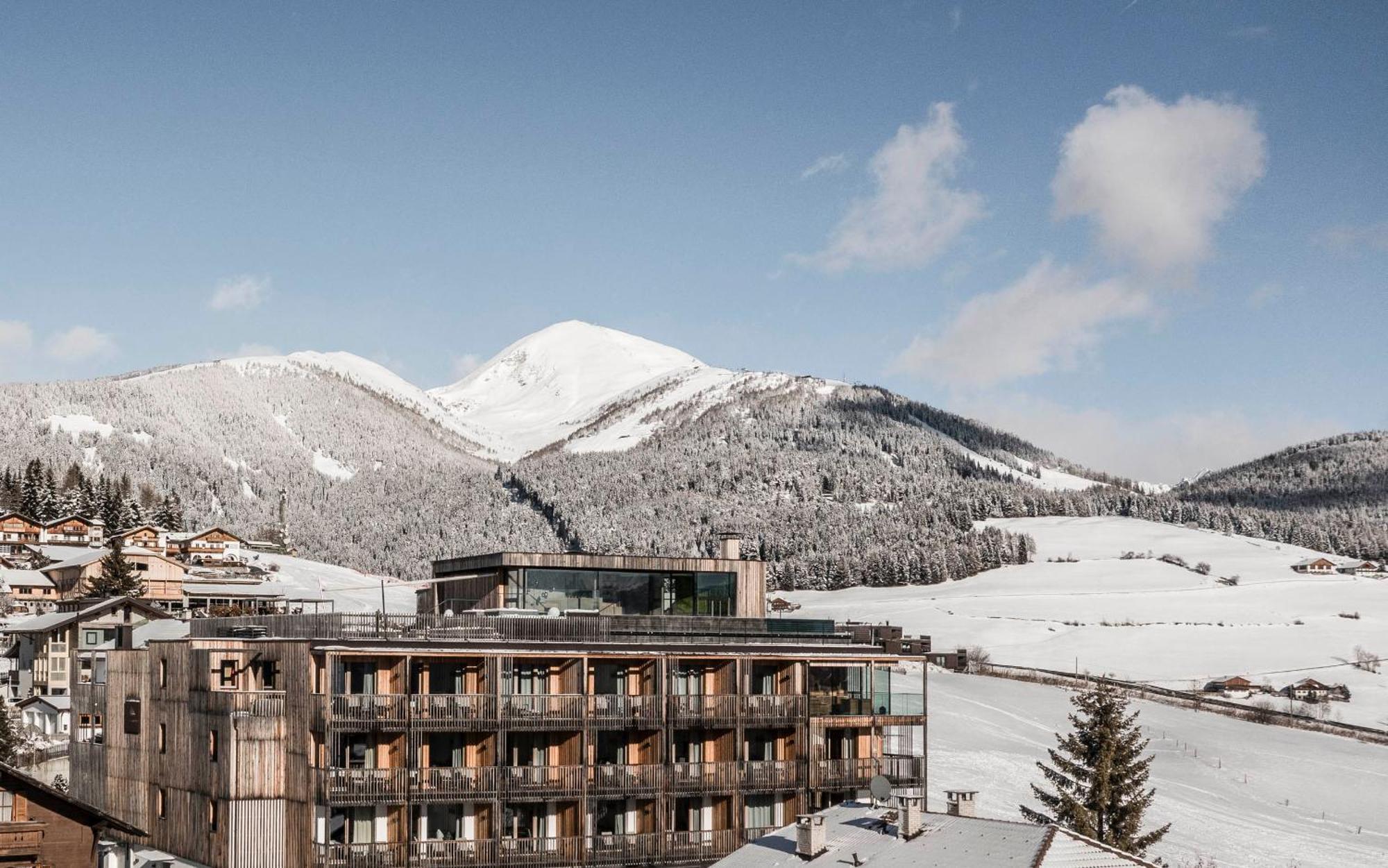 Hotel Ambet Maranza Esterno foto